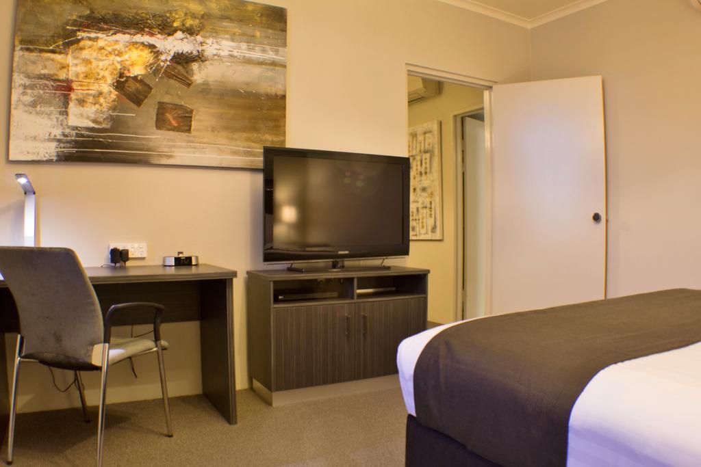 Mantra Pavilion Hotel Wagga Wagga Room photo